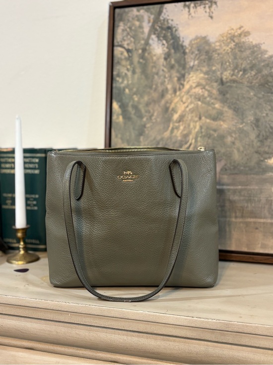 Coach Handbags - Coach Olive Leather Pebbled Tote with Gold Hardware